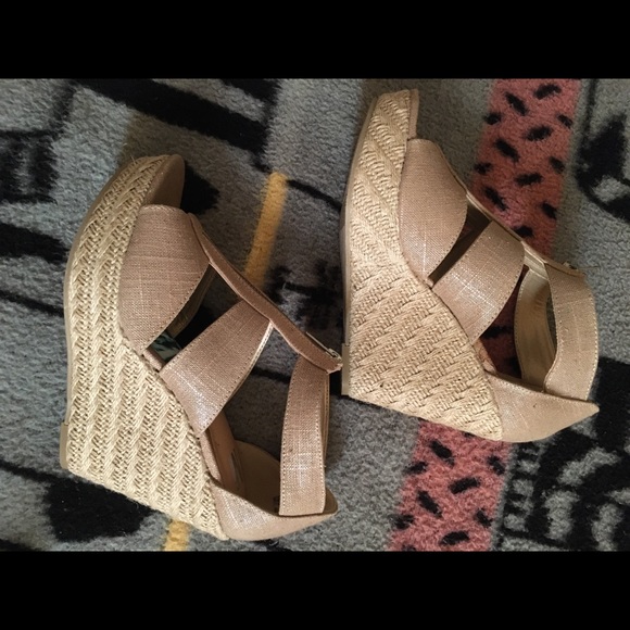 jcpenney Shoes Womens Taupe Wedge Sandal Poshmark
